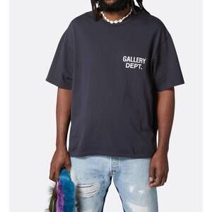 NEW GALLERY DEPT. logo souvenir t-shirt in black